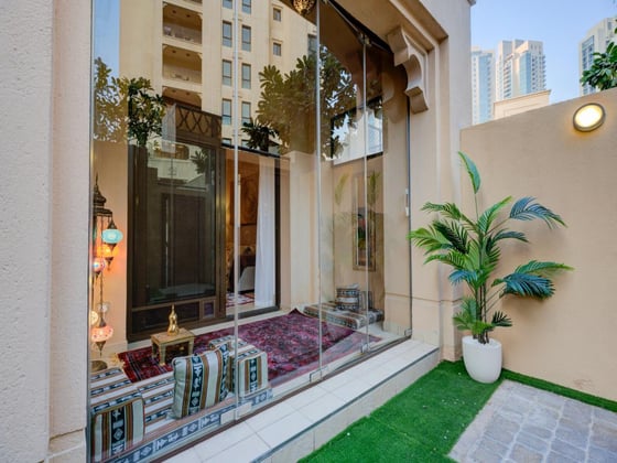 Burj Khalifa View | Garden Unit | Furnished, picture 1