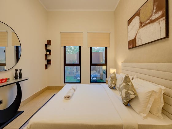 Burj Khalifa View | Garden Unit | Furnished, picture 12