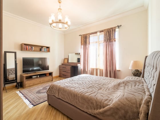 Vacant On Transfer | High Floor | Beach Access, picture 11