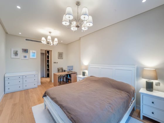 HIGH VALUE UPGRADES | FULLY FURNISHED | VOT, picture 12