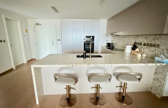 Premium Upgraded | Fully Furnished | Sea View, picture 12