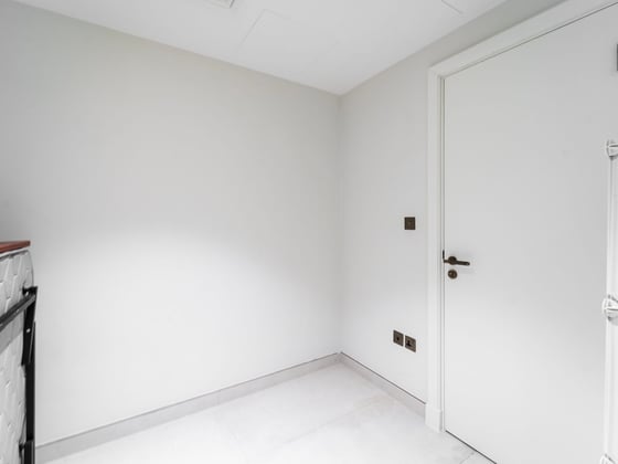 Premium Upgraded | Fully Furnished | Sea View, picture 14