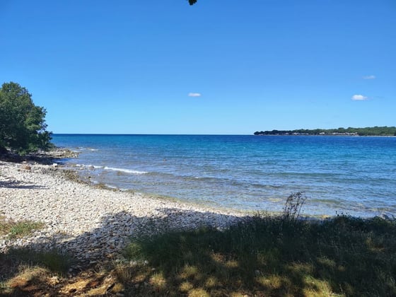 Modern villa on the 1st line to the sea in Porec, for sale, picture 2