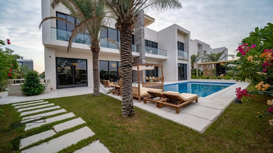 Modern Five Bedroom Park View Pool Villa, picture 14