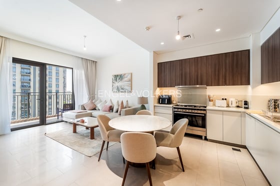 Community View | High Floor | Vacant Now, picture 7