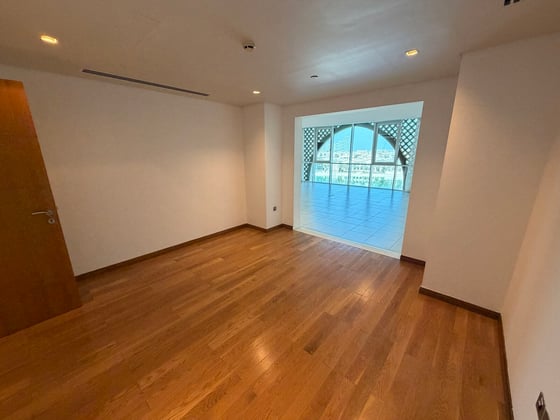 Vacant | Royal Atlantis View | A Type..., picture 6