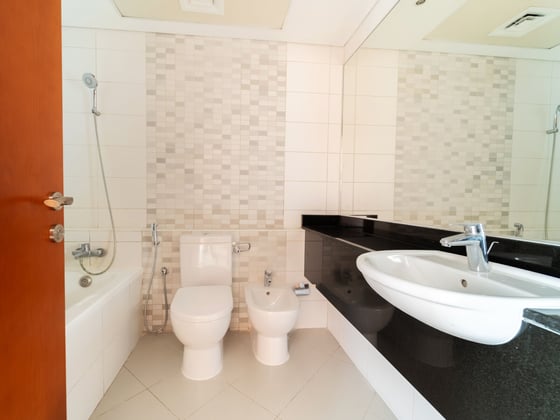 Spacious Layout | Vacant | Investment Deal, picture 15