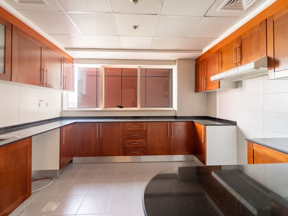 Spacious Layout | Vacant | Investment Deal, picture 4