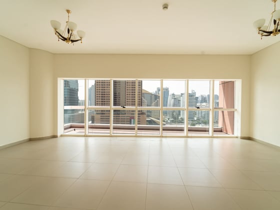 Spacious Layout | Vacant | Investment Deal, picture 2