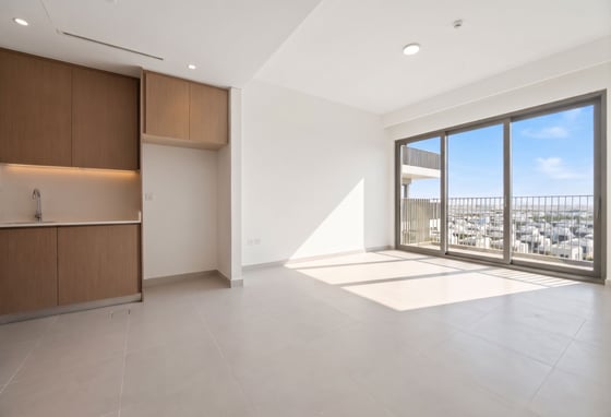 Vacant | Brand New | Spacious Unit......, picture 1
