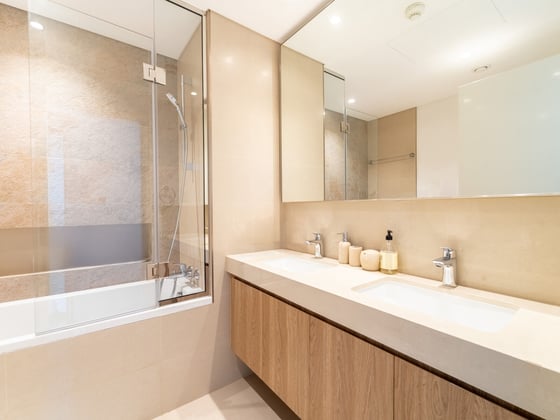 Elegant Corner Unit | High Floor | Vacant on Transfer, picture 13