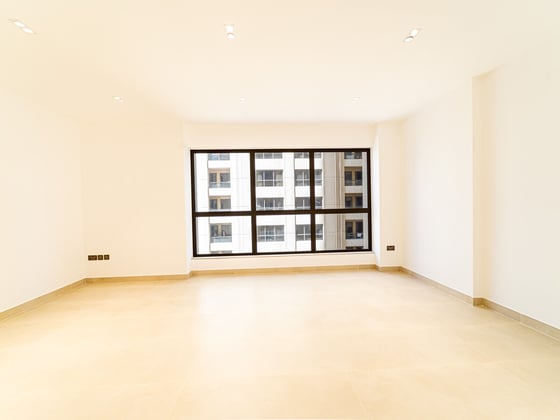 Vacant | Low Floor | Upgraded..........., picture 4