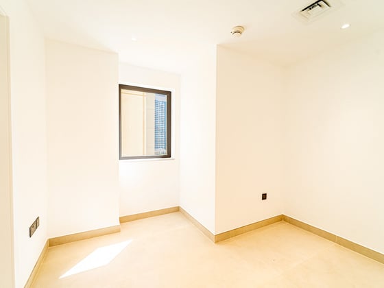 Vacant | Low Floor | Upgraded..........., picture 16