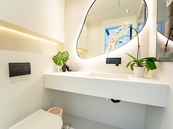 Premium Apartment | Luxury Furniture | Upgraded, picture 8