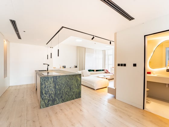 Premium Apartment | Luxury Furniture | Upgraded, picture 5