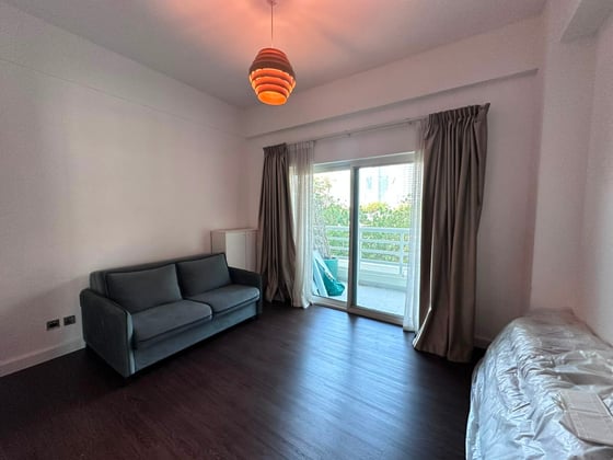 Corner Unit | Vacant | Grand Living....., picture 16