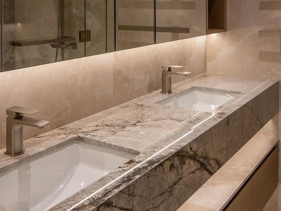 Luxury Living | Fully Upgraded | Full Marina View, picture 14