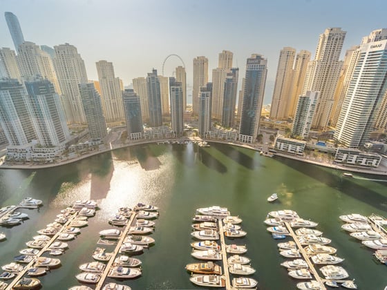 Luxury Living | Fully Upgraded | Full Marina View, picture 10