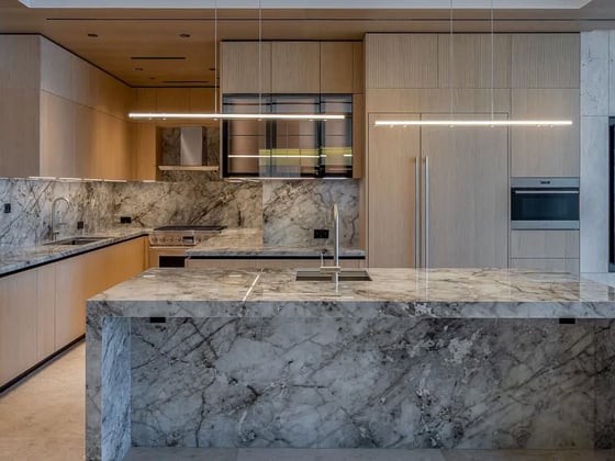 Luxury Living | Fully Upgraded | Full Marina View, picture 6