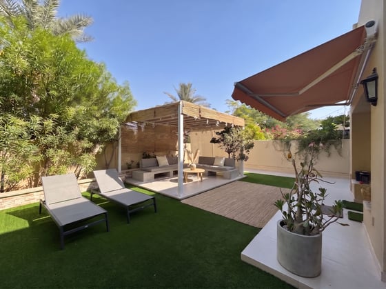 Corner Plot | Landscaped | Single Row..., picture 1