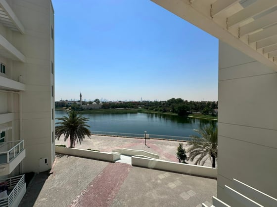 Corner Unit | Double Lake & Community View, picture 10