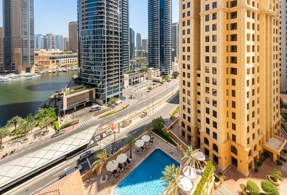 Vacant | Large Layout | Marina & Pool View, picture 3
