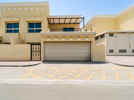 Available Now | Maid's Room | Shared Pool, picture 23