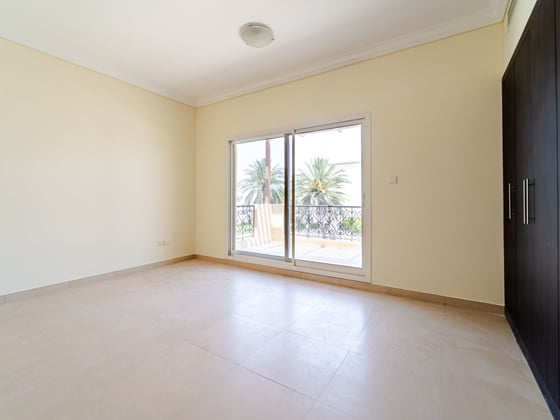 Available Now | Maid's Room | Shared Pool, picture 10
