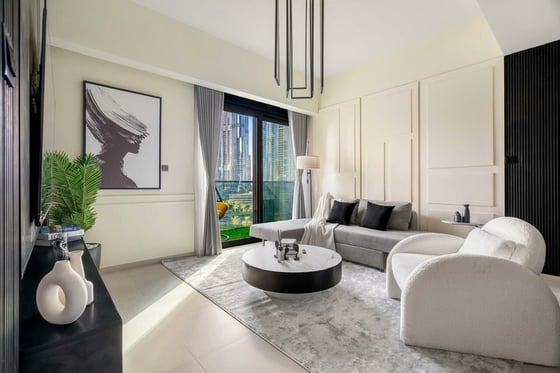 Burj Khalifa View | Fully Furnished | Vacant Soon, picture 1