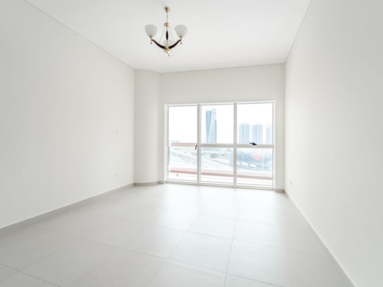 Prime Investment Opportunity | Near Metro | Vacant, picture 7