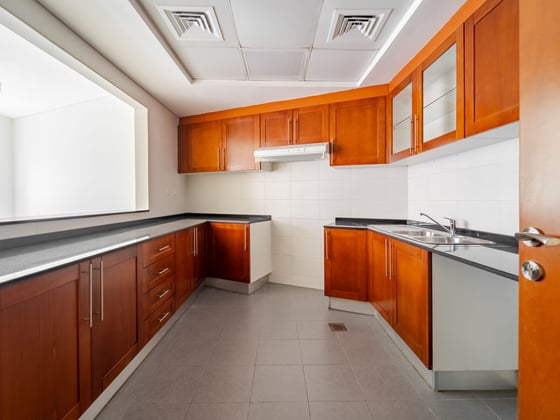 Prime Investment Opportunity | Near Metro | Vacant, picture 5