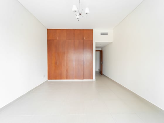 Prime Investment Opportunity | Near Metro | Vacant, picture 9