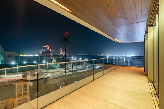 Ultra Luxury Residence | Panoramic Palm Views, picture 2