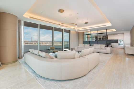 Panoramic Views | Luxury Living | Spacious, picture 7