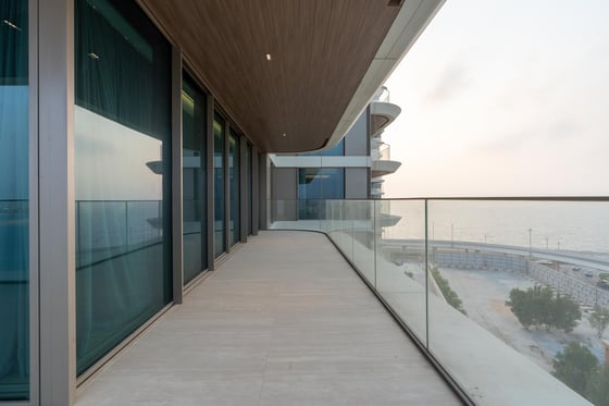 Panoramic Views | Luxury Living | Spacious, picture 45