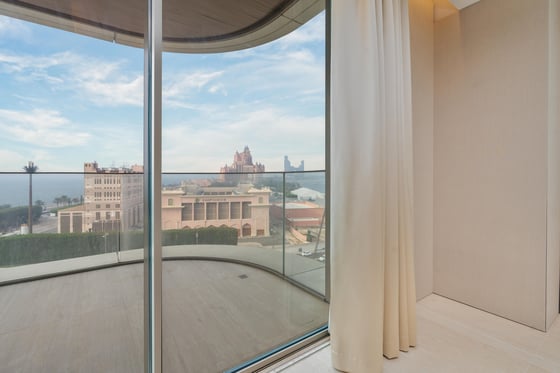 Panoramic Views | Luxury Living | Spacious, picture 21