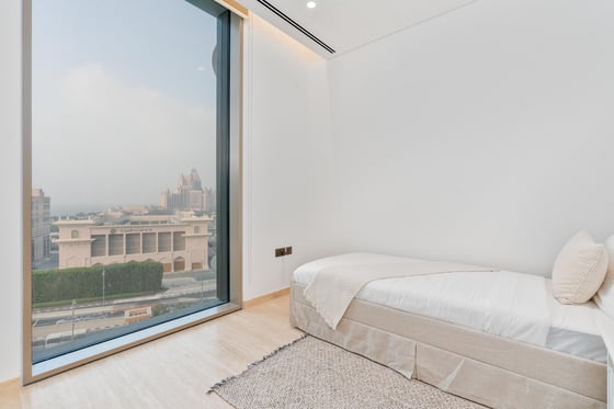 Panoramic Views | Luxury Living | Spacious, picture 25