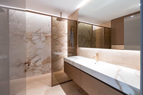 Panoramic Views | Luxury Living | Spacious, picture 38