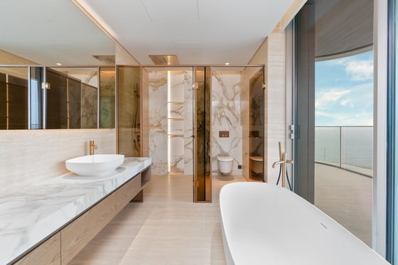 Panoramic Views | Luxury Living | Spacious, picture 22