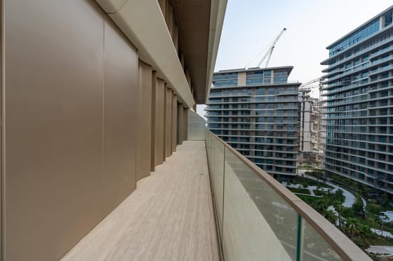 Panoramic Views | Luxury Living | Spacious, picture 29