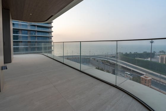 Panoramic Views | Luxury Living | Spacious, picture 33
