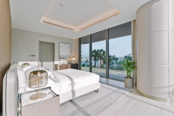 Ultra Luxury | Panoramic Views | Beachfront, picture 18