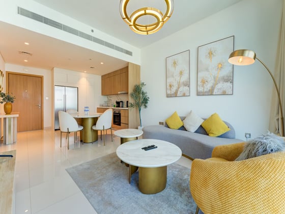 Private Beach | High Floor | Panoramic Elegance, picture 1