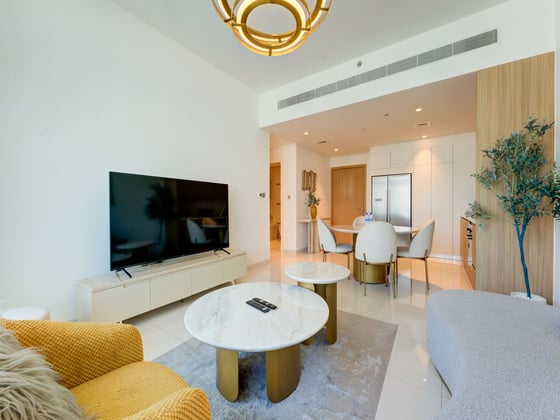 Private Beach | High Floor | Panoramic Elegance, picture 2