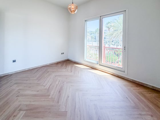 Fully Upgraded | Direct Pool Access | Vacant, picture 14