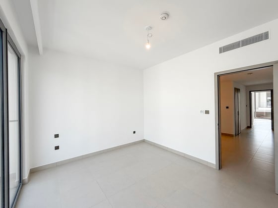 Vacant | Close to Pool and Park | Prime Location, picture 14