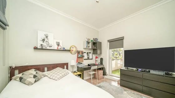 Priced to Sell | Extended | Internal Location, picture 11