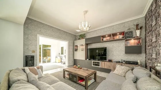 Priced to Sell | Extended | Internal Location, picture 19