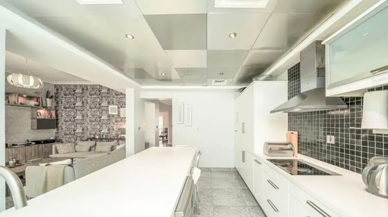 Priced to Sell | Extended | Internal Location, picture 8
