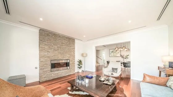 Priced to Sell | Extended | Internal Location, picture 3